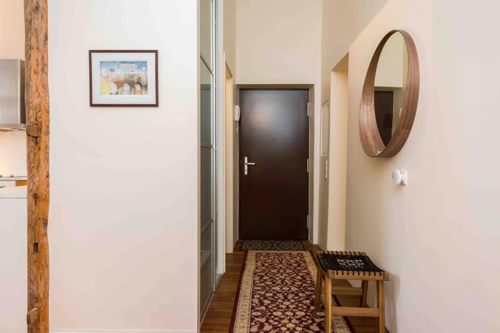 Best Location, Beautiful And Quiet Old Town Apt. Tallinn Buitenkant foto